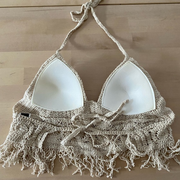 SHEIN crochet halter top - Picture 3 of 3